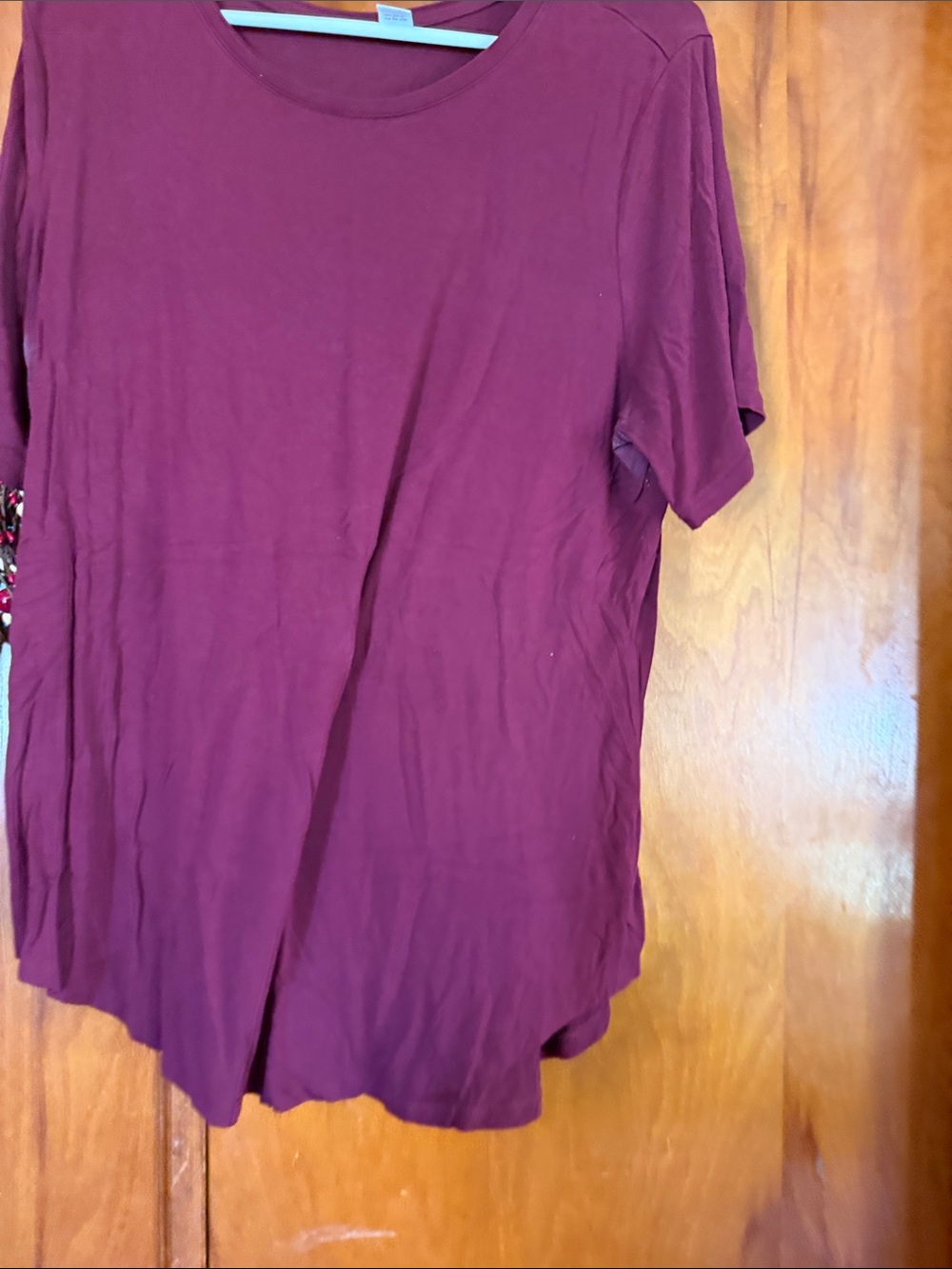 Old Navy Short Sleeve Crewneck Top - Maroon
